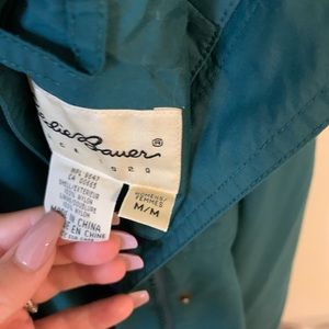 Super cute Eddie Bauer rain jacket!!